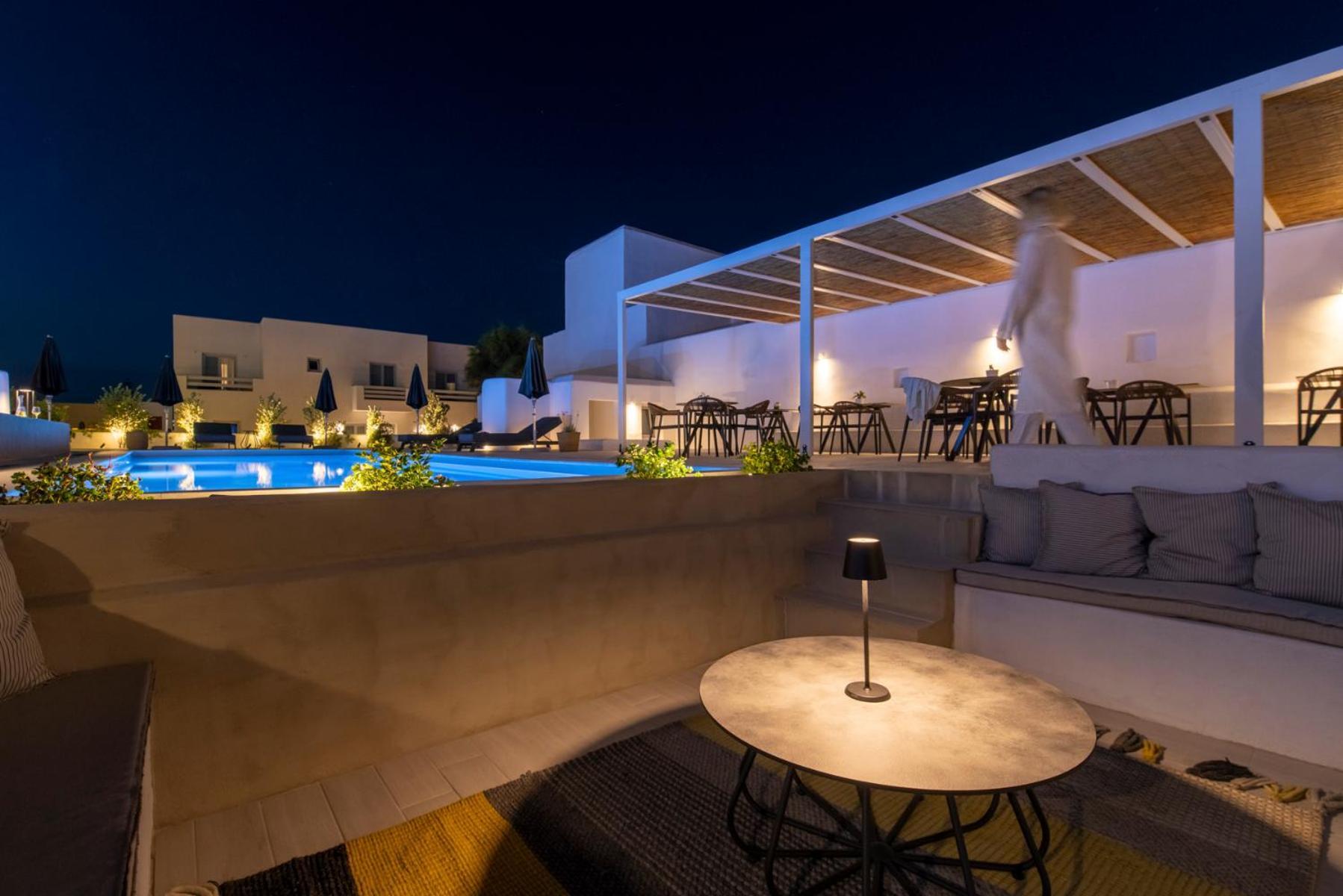 Quartano Suites By Heliessa, Adults Only เนาซา ภายนอก รูปภาพ