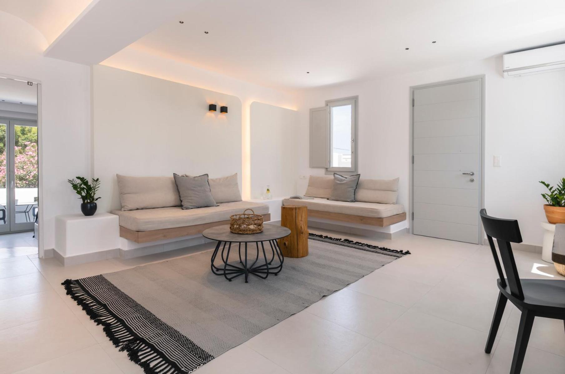 Quartano Suites By Heliessa, Adults Only เนาซา ภายนอก รูปภาพ