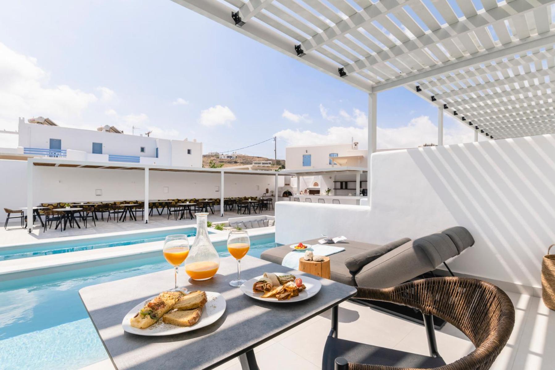 Quartano Suites By Heliessa, Adults Only เนาซา ภายนอก รูปภาพ