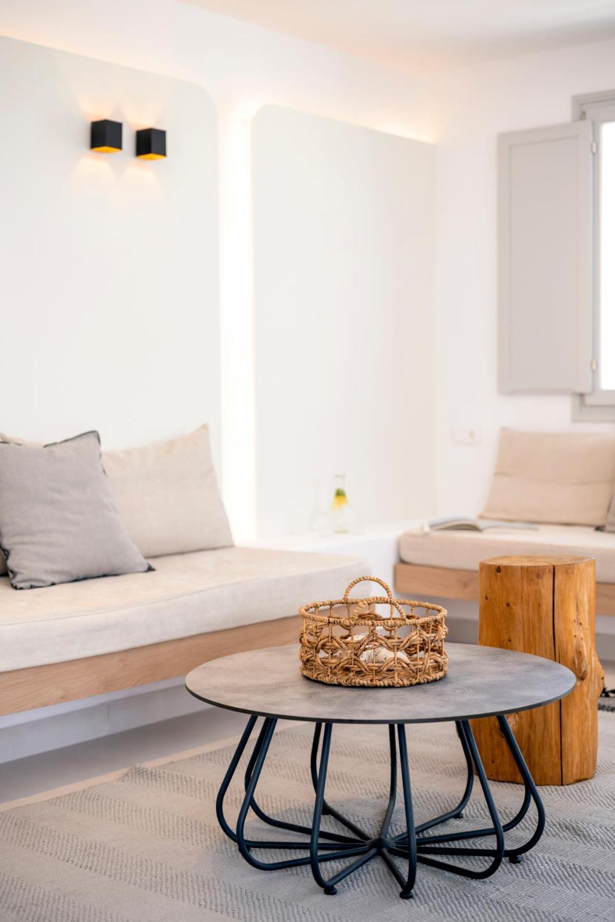 Quartano Suites By Heliessa, Adults Only เนาซา ภายนอก รูปภาพ